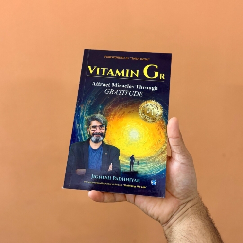 Vitamin Gr by Jignesh Padhhiyar Front Buy Online Bookbins